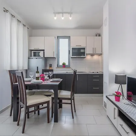 Apartments Kimi Rovinj Buitenkant foto