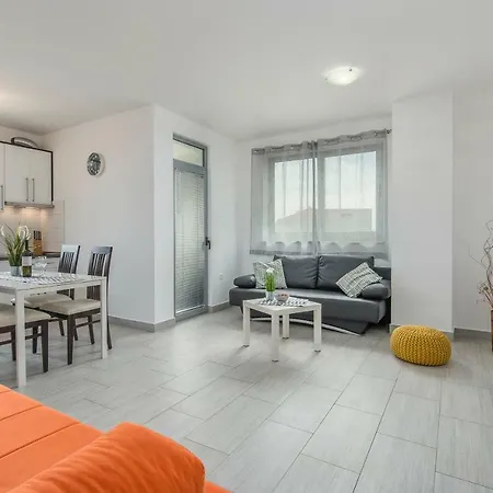 Apartments Kimi Rovinj Buitenkant foto